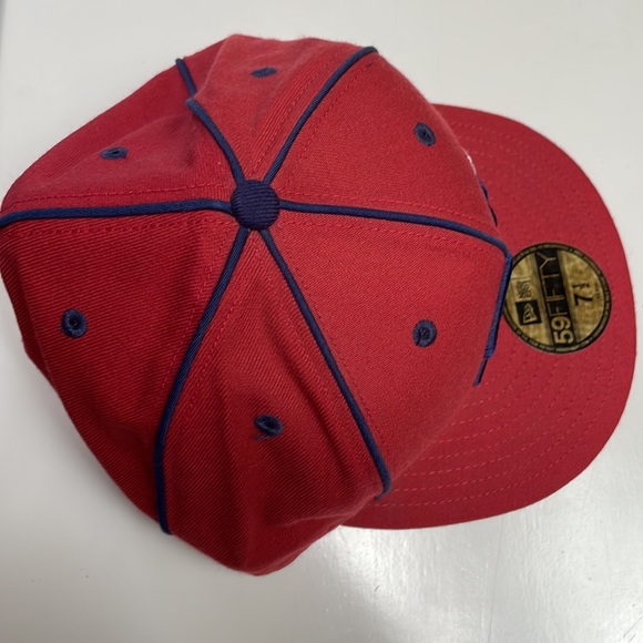 New Era 59FIFTY "DVS" Red-Burgundy with Blue Piping Fitted Wool Skate Cap 7½ - Picture 5 of 10